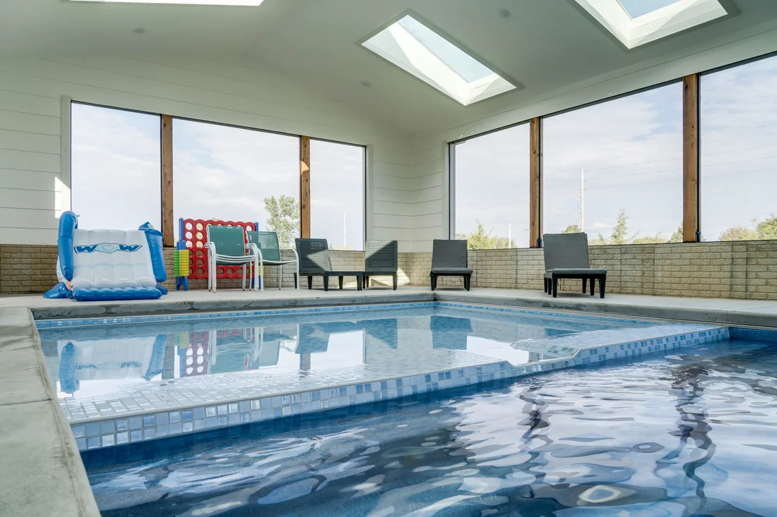 Custom inground pool by Guardian Poolscapes
